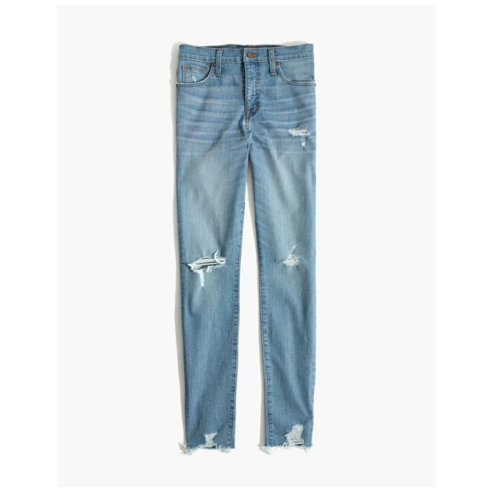 Madewell high rise distressed skinny jean. New with tag. Sz 31